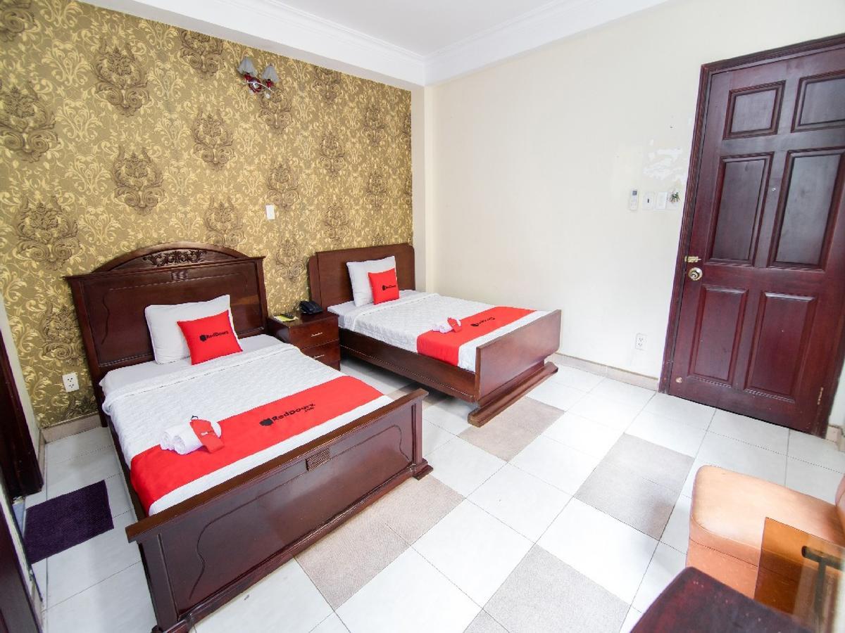 Reddoorz Near 23Rd September Park Hotel Хошимин Екстериор снимка