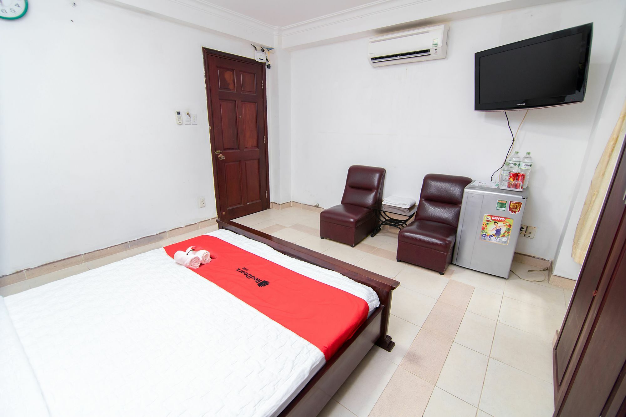Reddoorz Near 23Rd September Park Hotel Хошимин Екстериор снимка